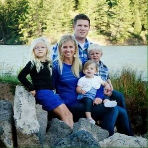 Meet your Posher, Kimberly